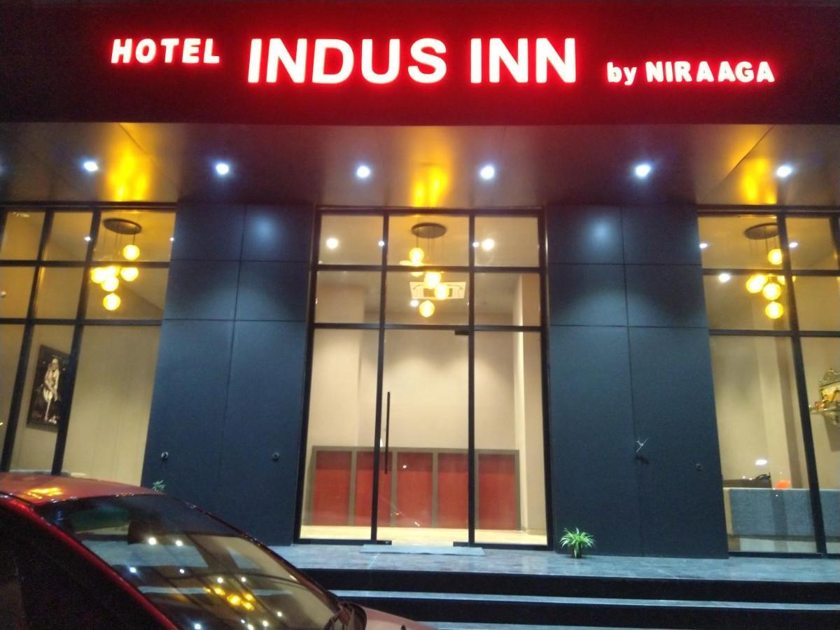 Hotel Indus Inn Pune Exteriör bild
